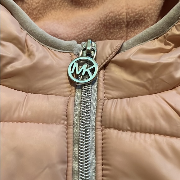 MK pink 6-12 months onesie warm - Picture 2 of 10